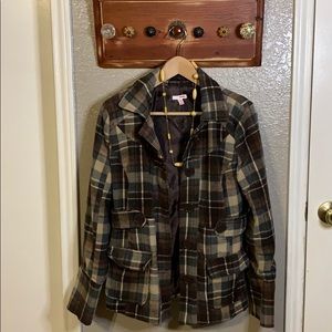 Medium plaid button up jacket